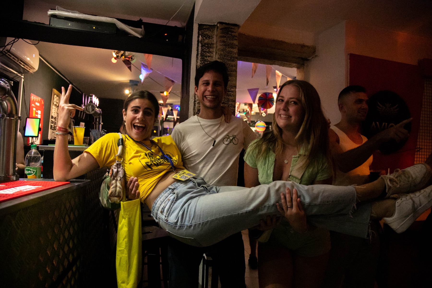 Valentine's + Carnival Pub Crawl in Lisbon
